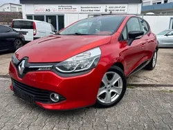 Rot Gebraucht 2012 Renault Clio IV Luxe Limousine | 7.490 € (Fairer Preis)
