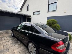 Schwarz Gebraucht 2006 Mercedes E280 Avantgarde Limousine | 9.900 € (Teuer)
