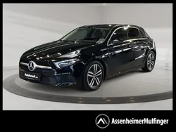 Schwarz Gebraucht 2022 Mercedes A200 Progressive Limousine | 25.719 € (Fairer Preis)