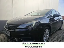 Schwarz Gebraucht 2020 Opel Astra Kombi | 11.880 € (Fairer Preis)