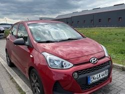 Rot Gebraucht 2017 Hyundai i10 Classic Kleinwagen | 6.000 € (Superpreis)