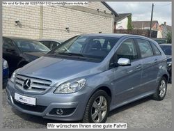 Blau Gebraucht 2009 Mercedes B180 Van / Kleinbus | 9.950 € (Teuer)