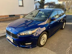 Blau Gebraucht 2018 Ford Focus ST-Line Kombi | 9.800 € (Superpreis)