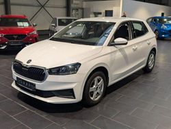 Weiß Gebraucht 2022 Skoda Fabia Active Kleinwagen | 13.900 € (Fairer Preis)