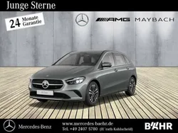 lack mountaingrau (metallic) Gebraucht 2024 Mercedes B180 Van / Kleinbus | 31.449 € (Fairer Preis)