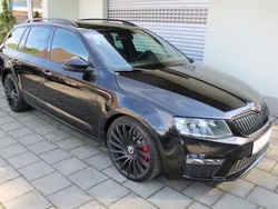 Schwarz Gebraucht 2015 Skoda Octavia RS Kombi | 11.950 € (Guter Preis)