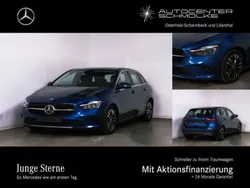 Lack spektralblau (metallic) Gebraucht 2024 Mercedes B180 Van / Kleinbus | 30.889 € (Fairer Preis)