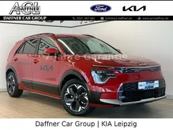 (cr5) runway rot met. Neu 2024 Kia e-Niro Inspiration SUV | 36.690 € (Fairer Preis)
