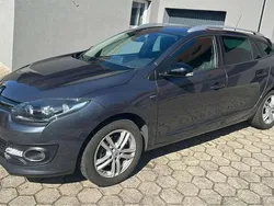 Grau Gebraucht 2015 Renault Mégane GrandTour LIMITED Kombi | 10.299 € (Teuer)
