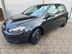 Schwarz Gebraucht 2009 VW Golf VI Individual Kleinwagen | 7.490 € (Etwas zu teuer)