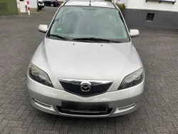 Silber Gebraucht 2007 Mazda 5 Van / Kleinbus | 1.900 €