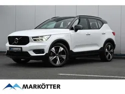 Crystal white (weiss) Gebraucht 2021 Volvo XC40 R-Design SUV | 33.995 € (Guter Preis)