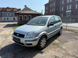 Grün Gebraucht 2004 Ford Fusion Viva Limousine | 590 € (Superpreis)