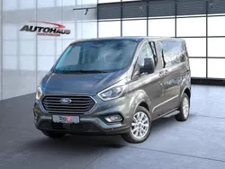 Grau Gebraucht 2021 Ford Tourneo Custom Titanium | 35.450 € (Etwas zu teuer)
