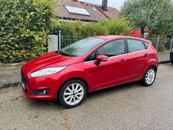 Rot Gebraucht 2017 Ford Fiesta Titanium Kleinwagen | 9.500 € (Guter Preis)
