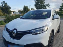 Weiß Gebraucht 2018 Renault Kadjar SUV | 9.999 € (Superpreis)