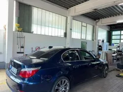 Blau Gebraucht 2009 BMW 520 Limousine | 9.900 € (Teuer)
