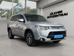 Silber Gebraucht 2014 Mitsubishi Outlander Invite SUV | 8.990 € (Guter Preis)