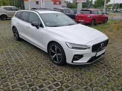 Weiß Gebraucht 2023 Volvo V60 Plus Kombi | 36.800 € (Etwas zu teuer)