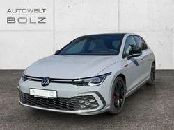 Grau Gebraucht 2023 VW Golf VIII GTI Limousine | 31.690 € (Fairer Preis)