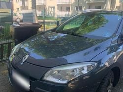 Schwarz Gebraucht 2009 Renault Mégane GrandTour Kombi | 1.500 € (Superpreis)