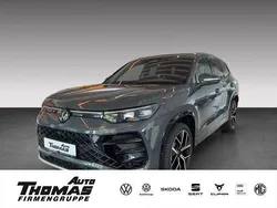 Grau Gebraucht 2025 VW Tayron R-line SUV | 59.790 € (Fairer Preis)