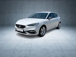 Weiß Gebraucht 2024 Seat Leon FR Limousine | 26.477 € (Fairer Preis)