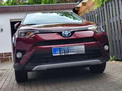 Rot Gebraucht 2017 Toyota RAV4 Hybrid Executive SUV | 22.990 € (Fairer Preis)