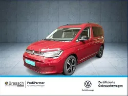 Rot Gebraucht 2022 VW Caddy Style Van / Kleinbus | 32.779 € (Etwas zu teuer)