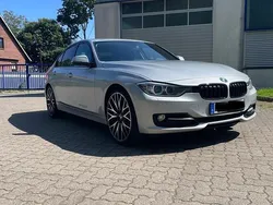 Silber Gebraucht 2012 BMW 320 Sport Line Limousine | 12.490 € (Fairer Preis)