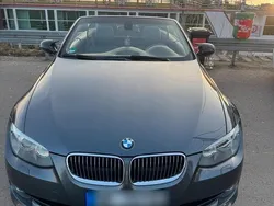Grau Gebraucht 2012 BMW 330 Cabriolet Cabrio | 12.500 € (Superpreis)