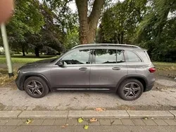 Grau Gebraucht 2019 Mercedes GLB250 Style SUV | 32.000 € (Superpreis)