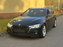 Schwarz Gebraucht 2018 BMW 320 M Sport Kombi | 12.999 € (Superpreis)