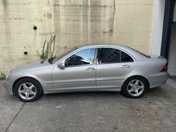 Silber Gebraucht 2003 Mercedes C320 Avantgarde Limousine | 4.899 € (Fairer Preis)