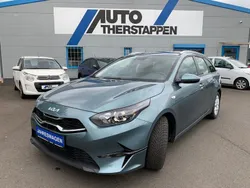 Grau Gebraucht 2023 Kia Ceed Sportswagon Kombi | 22.790 € (Guter Preis)
