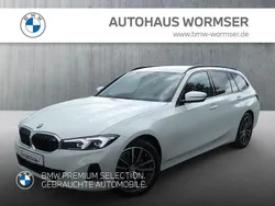 Alpinweiß uni Gebraucht 2024 BMW 318 Kombi | 32.850 € (Guter Preis)