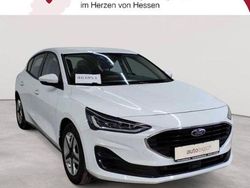 Weiß Gebraucht 2022 Ford Focus Cool & Connect Limousine | 14.489 € (Superpreis)