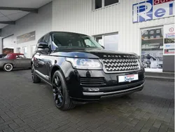 Schwarz Gebraucht 2017 Land Rover Range Rover Vogue SUV | 47.900 €