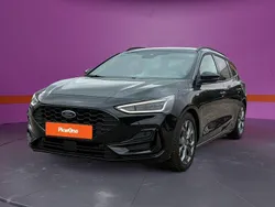 Schwarz Gebraucht 2024 Ford Focus ST-Line X Kombi | 23.460 € (Guter Preis)