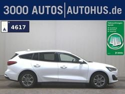 Weiss Gebraucht 2023 Ford Focus Titanium X Kombi | 13.980 € (Superpreis)
