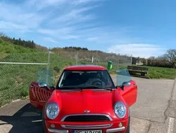 Rot Gebraucht 2002 Mini ONE Kleinwagen | 2.000 € (Etwas zu teuer)