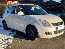 Weiß Gebraucht 2010 Suzuki Swift Limousine | 1.100 € (Superpreis)