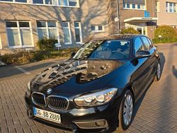 Schwarz Gebraucht 2015 BMW 116 Kleinwagen | 5.600 € (Superpreis)