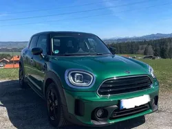 Grün Gebraucht 2021 Mini Cooper Countryman Classic SUV | 20.750 € (Fairer Preis)