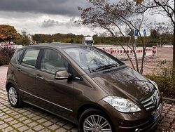Braun Gebraucht 2009 Mercedes A150 Elegance Kleinwagen | 6.000 € (Fairer Preis)