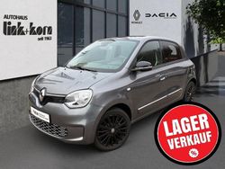 Grau Gebraucht 2024 Renault Twingo Urban Night Kleinwagen | 16.690 € (Teuer)