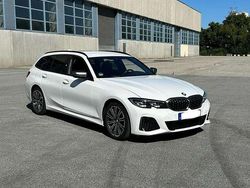 Weiß Gebraucht 2022 BMW M340 M Sport Limousine | 39.995 €