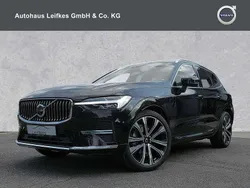 Onyx black (metallic) Gebraucht 2022 Volvo XC60 Inscription SUV | 44.490 € (Etwas zu teuer)