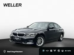 Black sapphire (schwarz) Gebraucht 2021 BMW 320 Shadowline Limousine | 29.250 € (Fairer Preis)