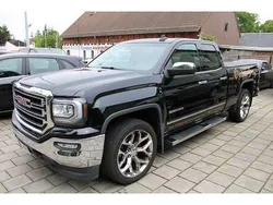 Perlaneraschwarz Gebraucht 2017 GMC Sierra SUV | 33.950 €